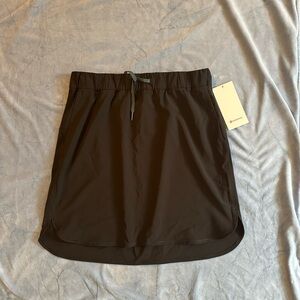 NWT Lululemon On The Fly Skirt Black Size 12